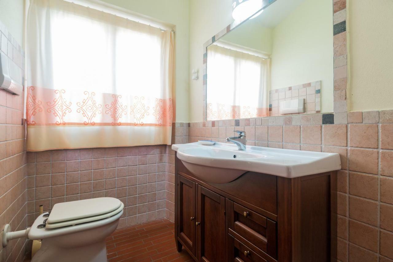 Villa Corrasi Oliena Luxury מראה חיצוני תמונה