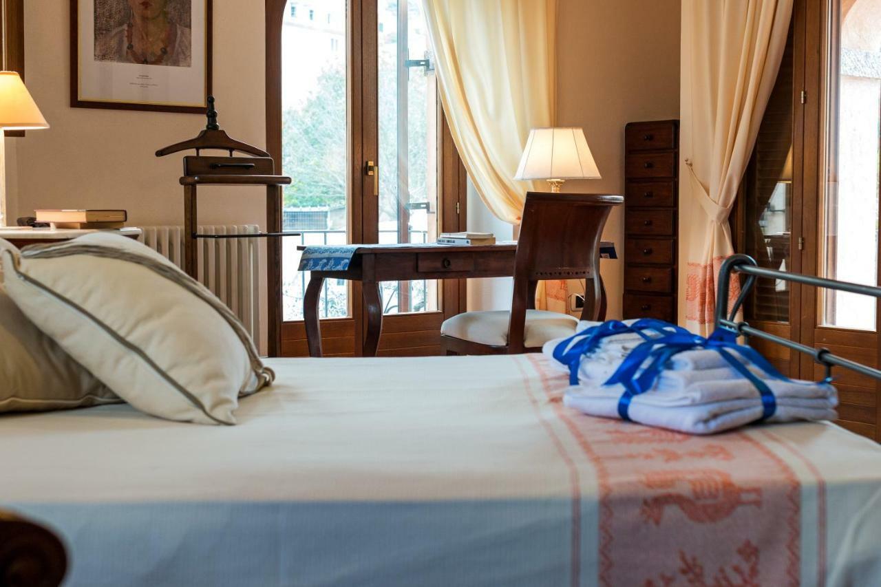 Villa Corrasi Oliena Luxury מראה חיצוני תמונה
