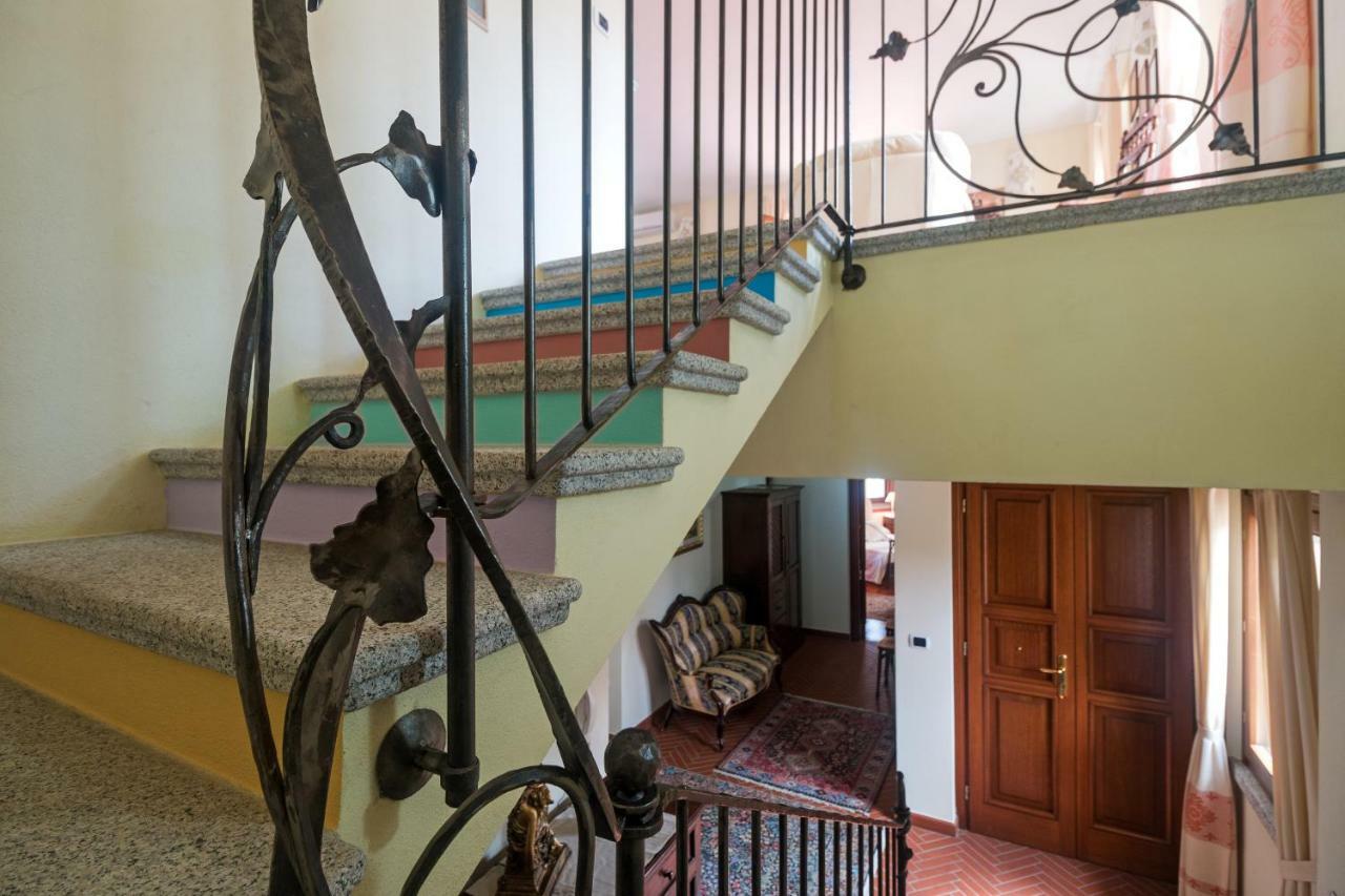 Villa Corrasi Oliena Luxury מראה חיצוני תמונה